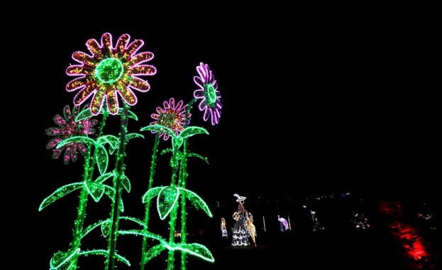 Днес Вълшебната градина на Lumina Park отваря за посетители в