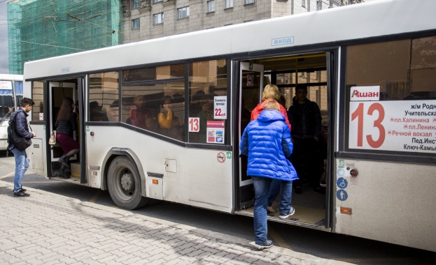 Проучване: Повечето руснаци отиват на работа с автобус