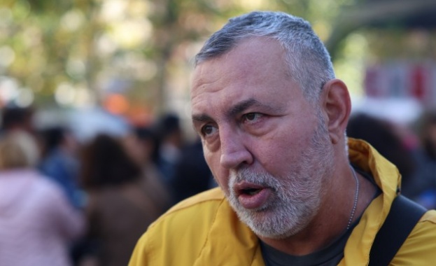 Бунтът в сектор Култура Ще се стигне ли до затваряне