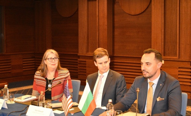 Министър Богданов: Съществува голям потенциал за икономическото сътрудничество между България и САЩ