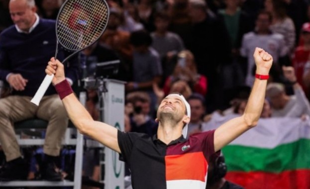 Григор Димитров елиминира Циципас и е на финал в Париж