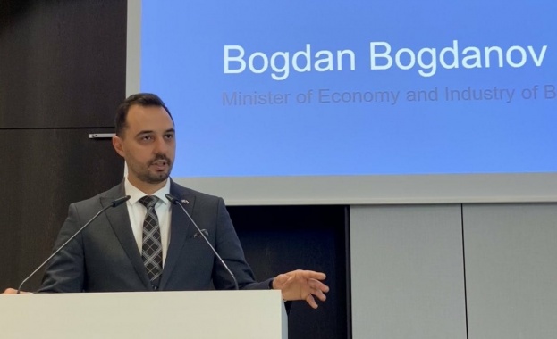Министърът на икономиката и индустрията Богдан Богданов не знае дали