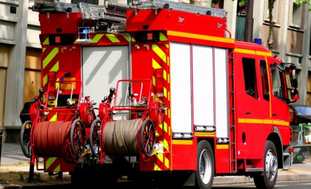 Петима загинали при пожар в Лондон, включително три деца
