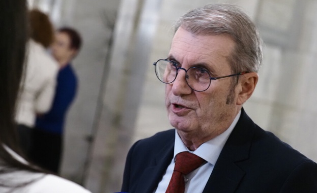 България трябва да успее да електронизира всички лекарства до края