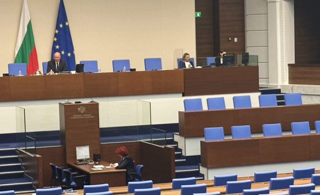 Депутатите отхвърлиха предложението на Делян Добрев от ГЕРБ СДС в дневния