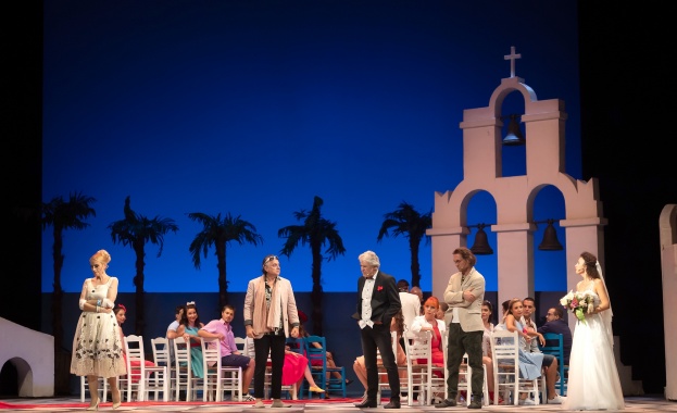 Огромният успех който жъне мюзикълът Мamma mia е причина билетите