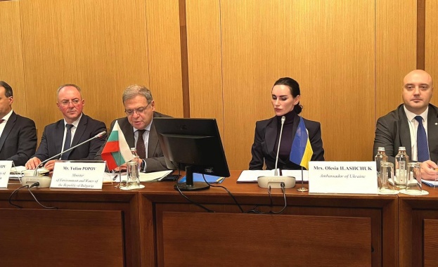 Министърът на околната среда и водите Юлиян Попов очерта водещата