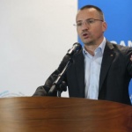 Джамбазки: Българският премиер в Европа не трябва да говори за самолети и шарени балони, а да отстоява интересите ни!