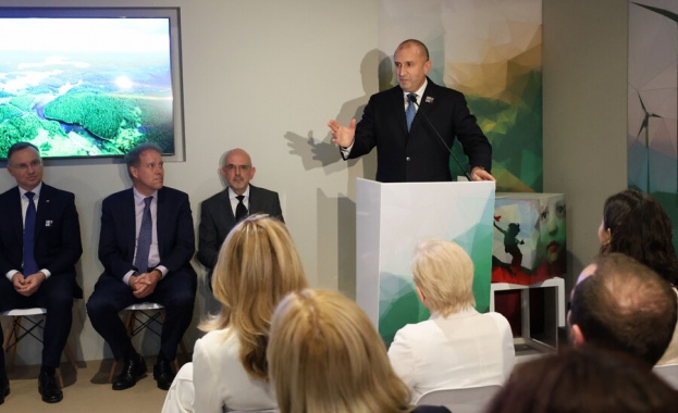 Радев: Сътрудничеството между страните е решаващо за справедлив въглероден преход