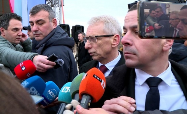 Предложеният с първия мандат кабинет от Мария Габриел не е