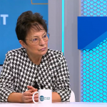 Анастасова: Президентът е прав да наложи вето за даване на БТР-и на Украйна