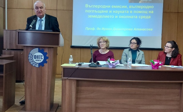 Зам.-министър Тошев: Опазването на почвените ресурси е приоритет за МЗХ