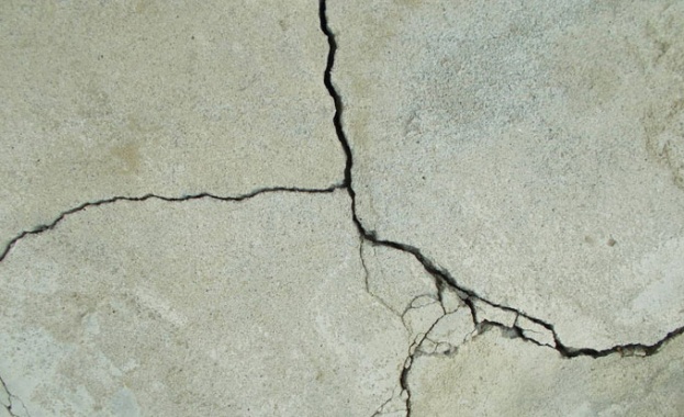 Учени създадоха бетон с микроорганизми, който се самовъзстановява