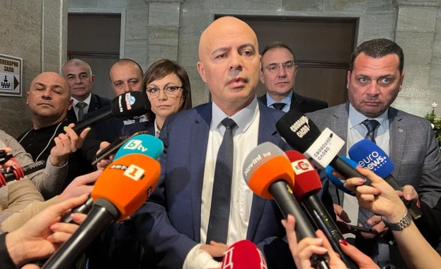 Свиленски: След като не успяха да го демонтират, даден им е срок до петък Паметникът на Съветската армия да бъде нарязан  