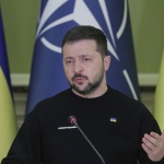 Зеленски благодари на Вучич за подкрепата към Украйна, на срещата на върха в Тирана 