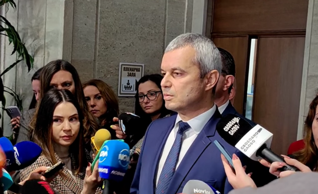 Костадинов: Политическият спектакъл ще доведе до още по-ниска избирателна активност