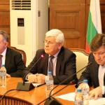 Министър Вътев: Правим всичко възможно българските земеделски производители да имат устойчиви доходи