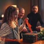 Почти всеки десети германец се вдъхновява за Коледните подаръци от приложения за изкуствен интелект