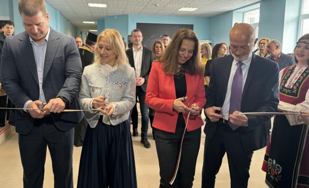 Министър Стойчева: В Стара Загора ще се изгради една от осемте водородни долини в Европа