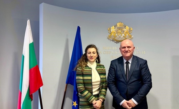 14 000 ученици ще развият практически умения по нов образователен