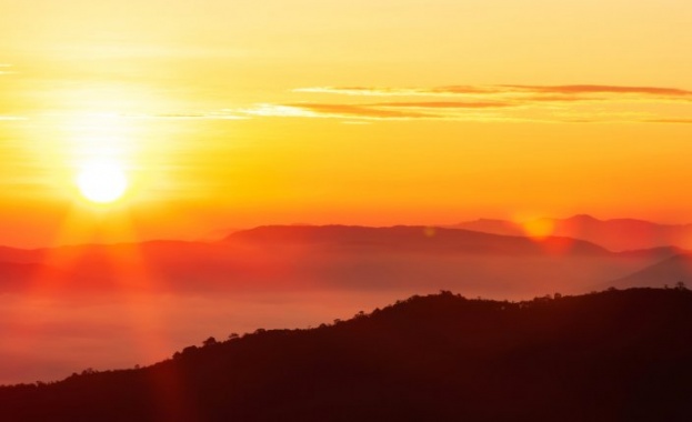Ще бъде предимно ясно Ще духа слаб в Северна България
