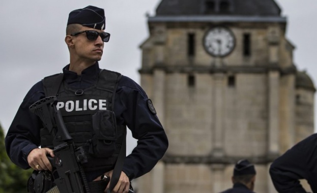 Полицията във Франция е арестувала 33-годишен мъж, заподозрян в убийството