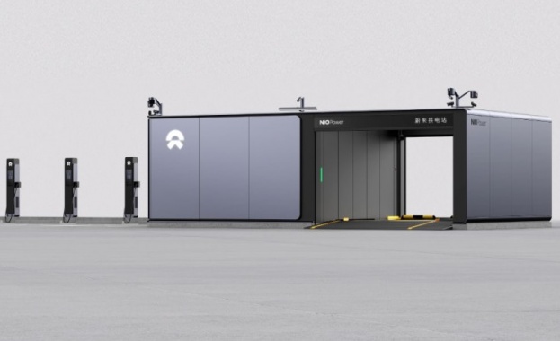 Успоредно с премиерата на флагмана си ET9 по време на