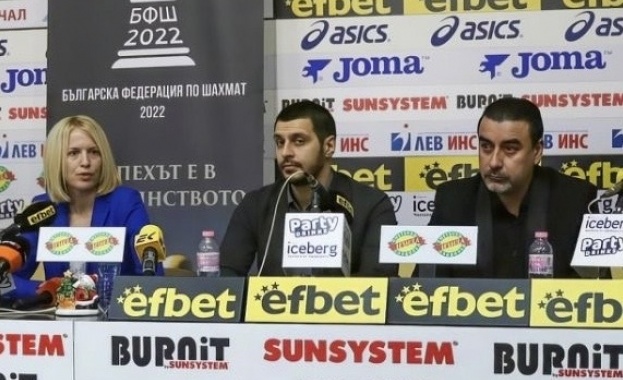 Неделчо Чепаринов председател на СКШ Асеновец 2006 и баща на