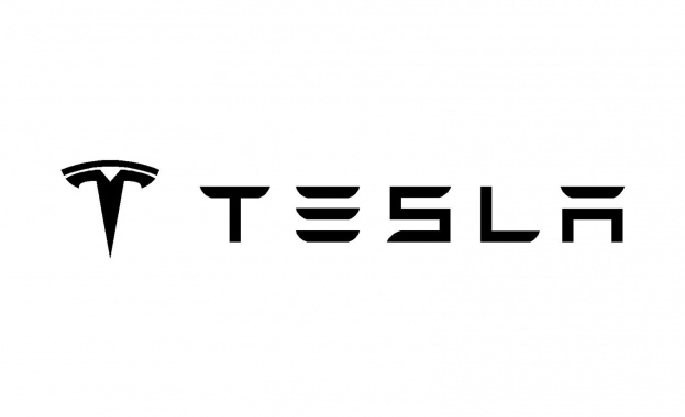 Tesla приключи 2023 година с 1 808 581 доставени електромобила