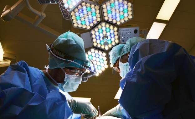 Първата чернодробна трансплантация в Гърция от жив донор на жив