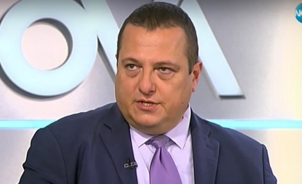 Адвокат Грозев: Нито един служител в МВР не е обучаван за преследване с кола и действията след това