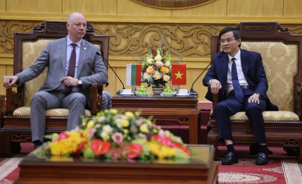 Възможностите за задълбочаване на сътрудничеството между България и Виетнам в