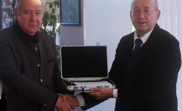 КРИБ пое председателството на АОБР за 2024 г.