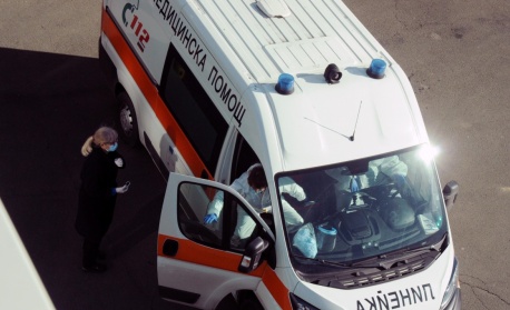 Двама души загинаха при катастрофа край Радомир