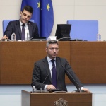 Вигенин към Габриел: Какво се случи по Коледа, та променихте позицията си за Шенген и крихте подписаната декларация