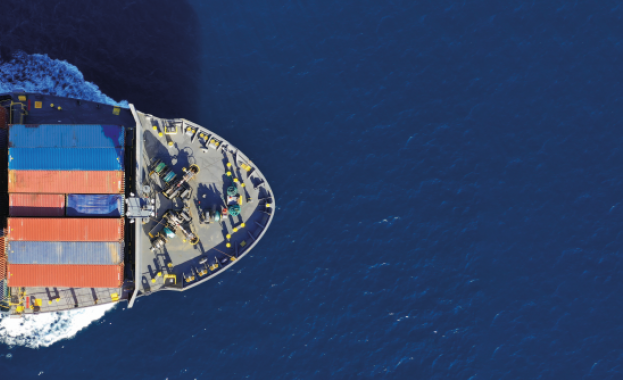 Кризата в Червено море удължава траекторията на корабите и вдига цените за превоз между Европа и Азия