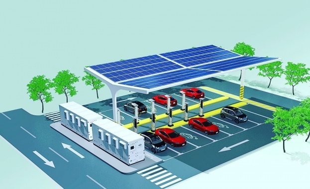 Мощна хибридна зарядна станция с фотоволтаична централа и 2 батерии