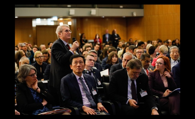 Министърът на здравеопазването проф Христо Хинков представи България по време