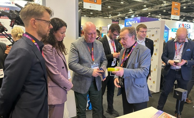 Стартира пилотен проект между МОН и Google който ще обхване