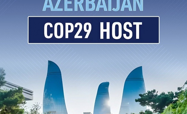 Азербайджан известен със значителните си запаси от нефт и газ