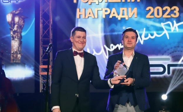 Журналистът от Българската национална телевизия Георги Любенов е отличен за