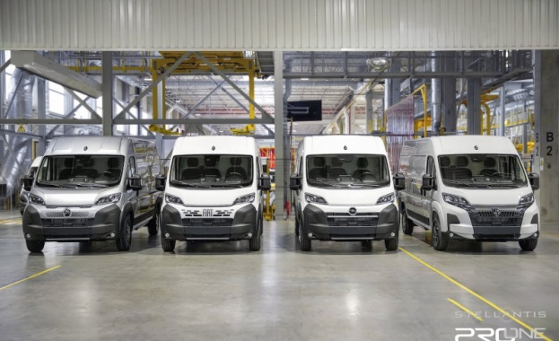 Автомобилният гигант Stellantis в който влизат марките Alfa Romeo Chrysler