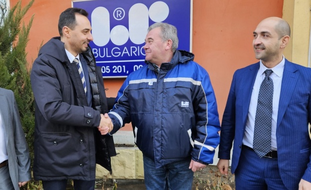 Министър Богданов: „Ел Би Булгарикум“ вече работи на максимален капацитет и със 100% българско мляко