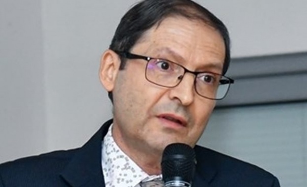 Д-р Костадин Сотиров: Отпадането на медицинската бележка е опит да не се плаща за труда на лекаря