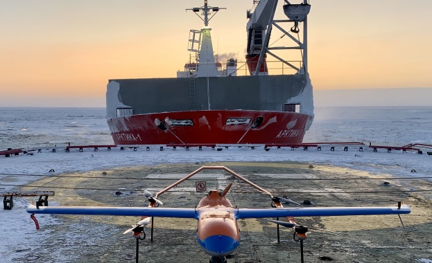 „Росатом“ тества безпилотен летателен апарат  за проучване на леда по Северния морски път