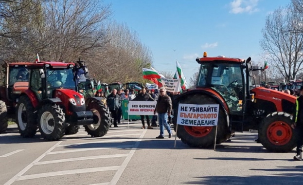 Продължават протестите на земеделците Отново ще бъдат блокирани ключови пътища