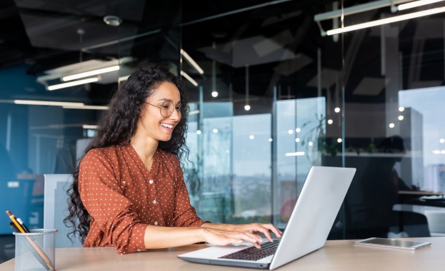 Програмата Women in tech е съвместен проект на Висшето училище