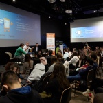 Младежи и киберексперти дискутираха по темата „Поведението ни в Мрежата: Smart или Cool?“ по повод Деня за безопасен интернет