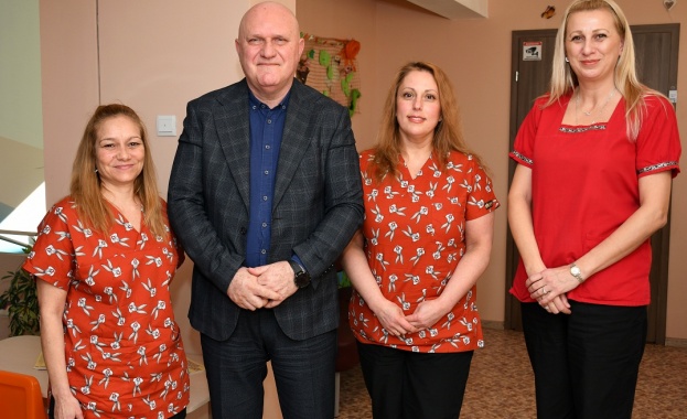 Разработваме единен стандарт за образование и грижи в ранна детска