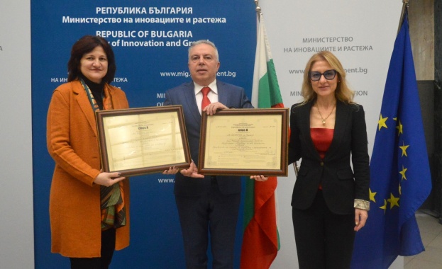 Министър Стойчева: За 8 месеца сме сертифицирали инвестиции за близо 500 млн. лв., които разкриват 2000 нови работни места 